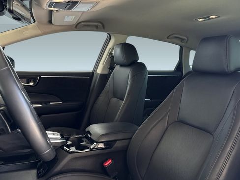Used 2019 Honda Clarity Touring image 20