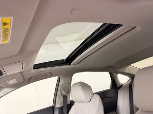 New 2026 Honda Accord Touring image 16
