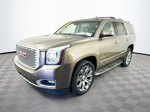 Used 2015 GMC Yukon Denali w/ Open Road Package AWD/4WD image 5
