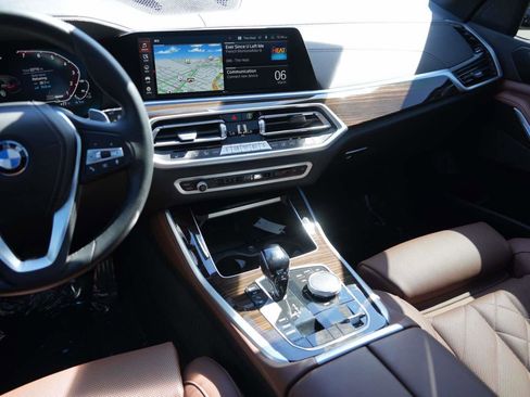 Certified 2023 BMW X5 xDrive45e w/ Parking Assistance Package image 9