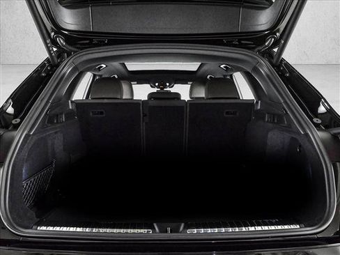Certified 2025 Audi Q5 Premium w/ Convenience Package AWD/4WD image 6