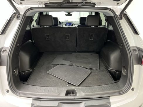 Used 2022 Chevrolet Blazer LT w/ Sound & Technology Package FWD image 30