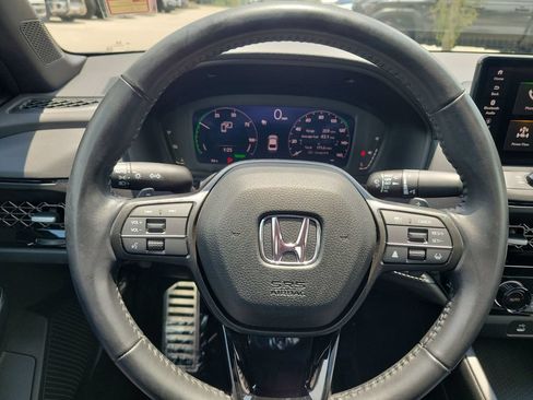 Used 2023 Honda Accord Sport image 8