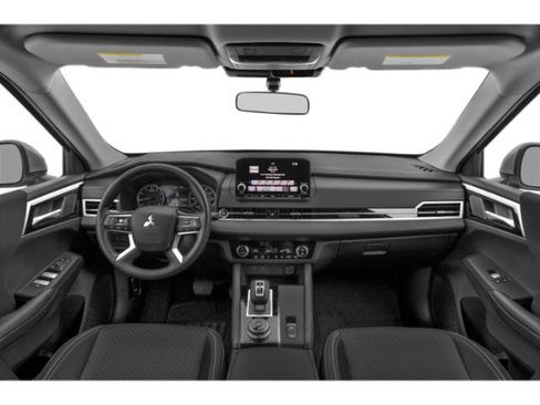Used 2022 Mitsubishi Outlander ES image 13