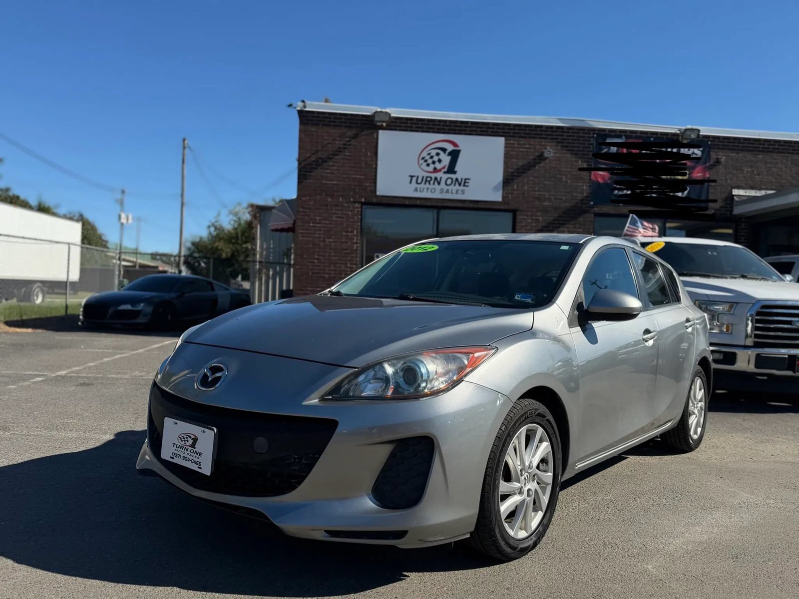 Used 2012 MAZDA MAZDA3 i Touring FWD image 1