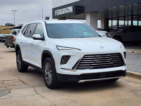 New 2026 Buick Enclave Preferred w/ Power Package image 2