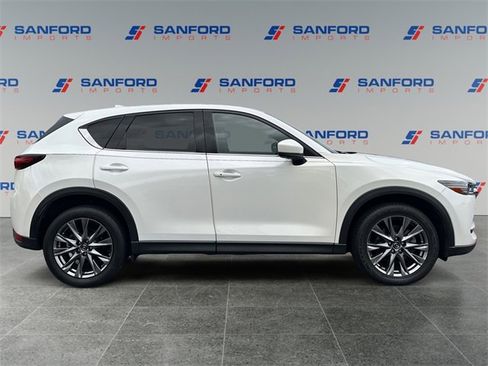 Used 2021 MAZDA CX-5 Signature image 6