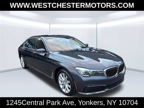 Used 2019 BMW 740e xDrive w/ Executive Package AWD/4WD image 3