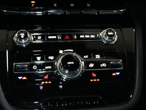 Used 2022 Lincoln Corsair FWD image 42
