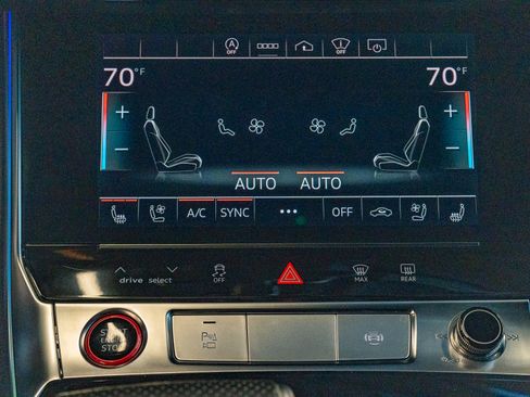 Used 2021 Audi RS 6 image 27