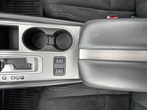 Used 2020 Nissan Murano SV image 22