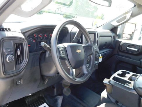 Used 2022 Chevrolet Silverado 2500 W/T w/ WT Fleet Convenience Package image 8