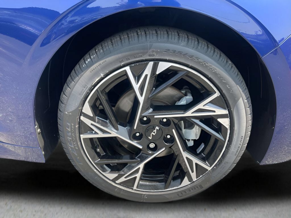 Used 2025 Kia K5 GT-Line FWD image 32