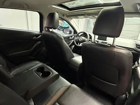 Used 2016 MAZDA MAZDA3 i Grand Touring image 25