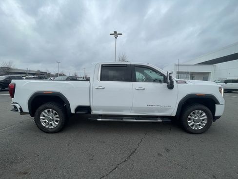 Used 2021 GMC Sierra 2500 Denali w/ Denali Ultimate Package image 9