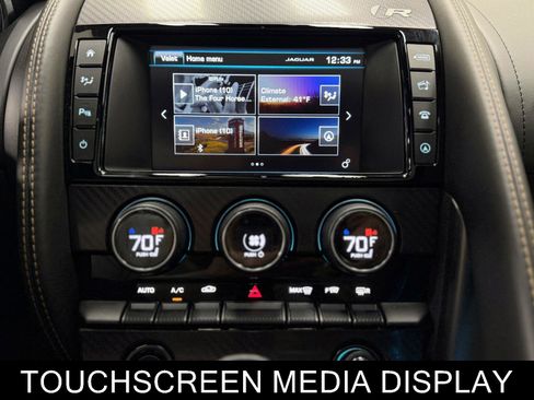 Used 2016 Jaguar F-TYPE R image 23