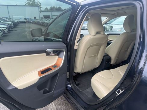 Used 2017 Volvo XC60 T6 Inscription w/ Preferred Option Package AWD/4WD image 20
