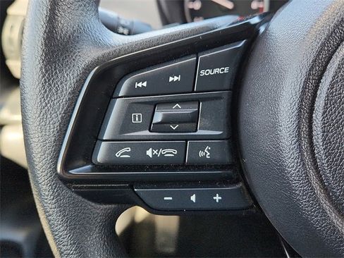 Used 2025 Subaru Crosstrek 2.0i Premium image 16