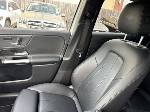 Used 2021 Mercedes-Benz GLA 250 image 15