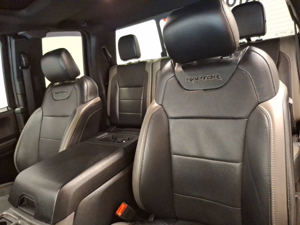Used 2018 Ford F150 Raptor w/ Equipment Group 801A Mid AWD/4WD image 16