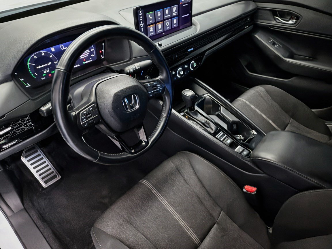 Used 2024 Honda Accord Sport image 7