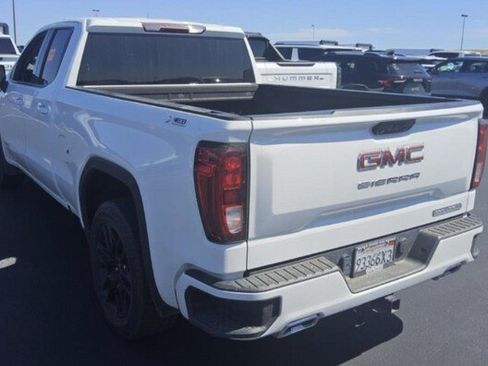 Used 2023 GMC Sierra 1500 Elevation w/ X31 Off-Road Package AWD/4WD image 4