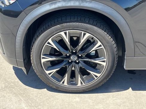 Used 2024 MAZDA CX-90 Plug-In Hybrid w/ Premium Plus AWD/4WD image 4
