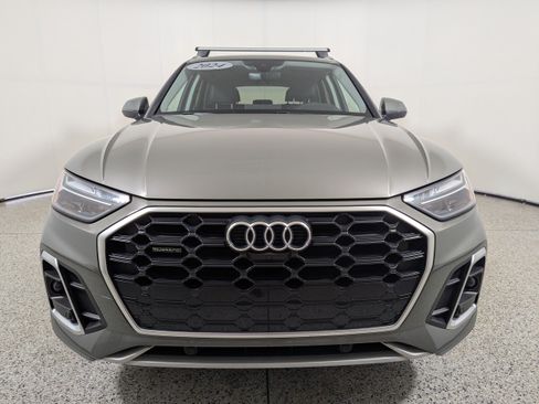 Used 2024 Audi Q5 2.0T Premium Plus AWD/4WD image 2