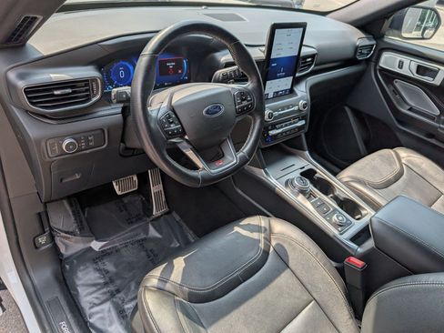 Used 2020 Ford Explorer ST w/ ST High-Performance Pack AWD/4WD image 15