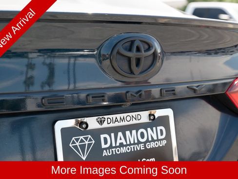 Used 2021 Toyota Camry SE FWD image 10