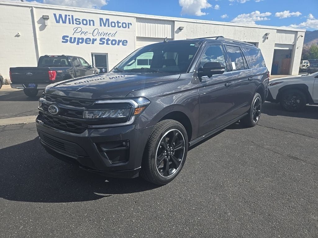 Used 2023 Ford Expedition Max Limited AWD/4WD image 1