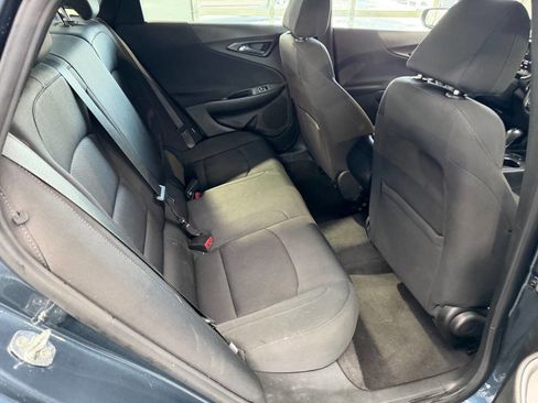 Used 2020 Chevrolet Malibu LS w/ Driver Confidence Package II image 18