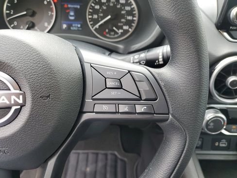 Certified 2025 Nissan Sentra S FWD image 22