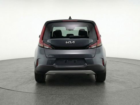 Used 2025 Kia Soul LX w/ LX Technology Package image 7