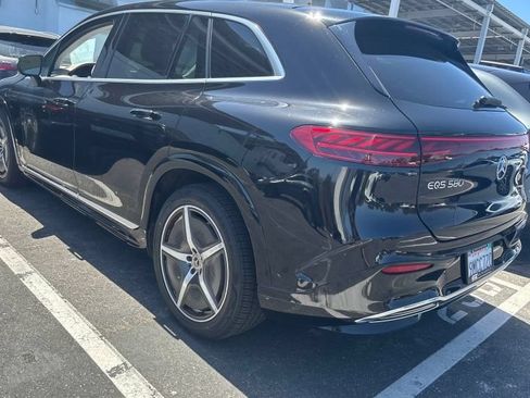 Used 2023 Mercedes-Benz EQS 580 4MATIC SUV image 5