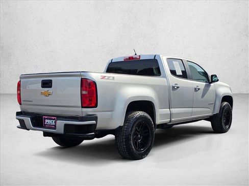 Used 2015 Chevrolet Colorado Z71 AWD/4WD image 5