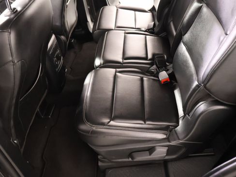 Used 2023 Ford Explorer XLT w/ Equipment Group 202A image 12