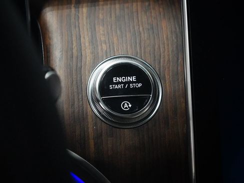 New 2026 Mercedes-Benz GLC 300 4MATIC image 24