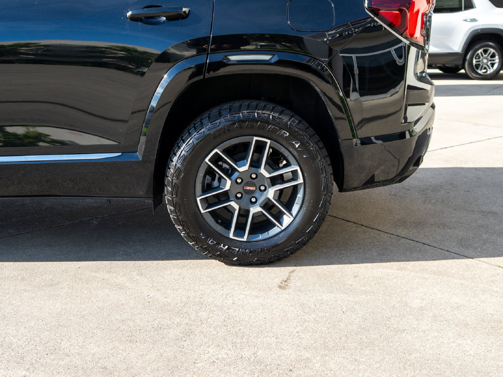 New 2027 GMC Terrain AT4 w/ Convenience Package III AWD/4WD image 29