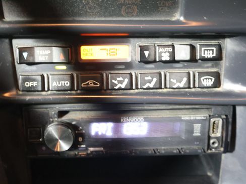 Used 1995 Chevrolet Corvette Coupe RWD image 25