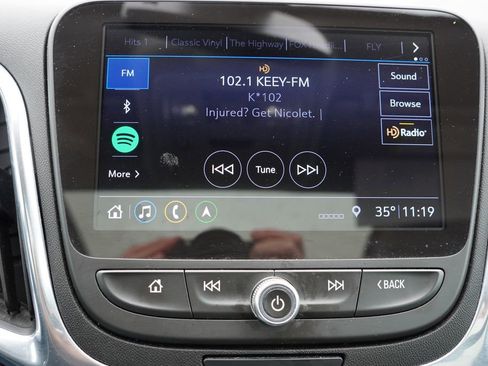 Used 2020 Chevrolet Equinox Premier image 29