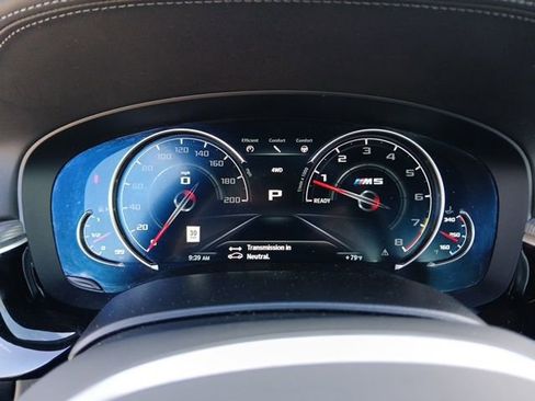Used 2019 BMW M5 image 24