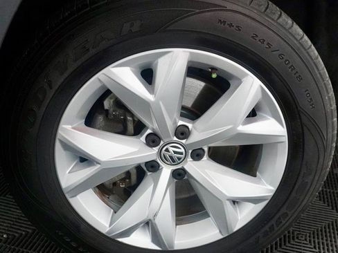 Used 2018 Volkswagen Atlas SE AWD/4WD image 3