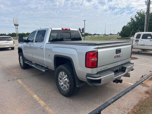 Used 2019 GMC Sierra 2500 Denali w/ Duramax Plus Package AWD/4WD image 5