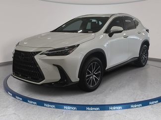 Used 2024 Lexus NX 250 FWD w/ Towing Package (2000 Lbs) video 1