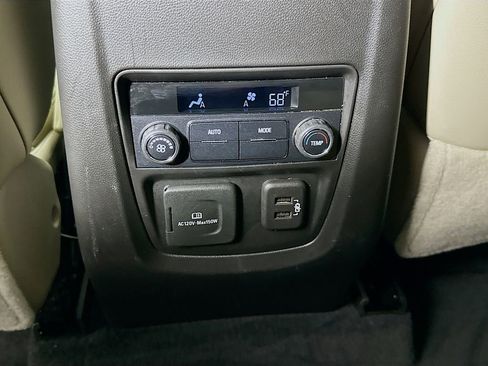 Used 2021 Buick Enclave Essence w/ Sport Touring Edition image 26