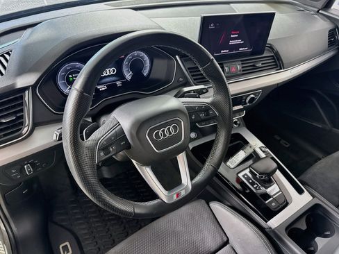 Used 2023 Audi Q5 e Premium Plus w/ Premium Plus Package AWD/4WD image 13