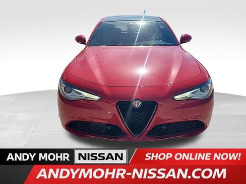 Used 2020 Alfa Romeo Giulia Ti image 3
