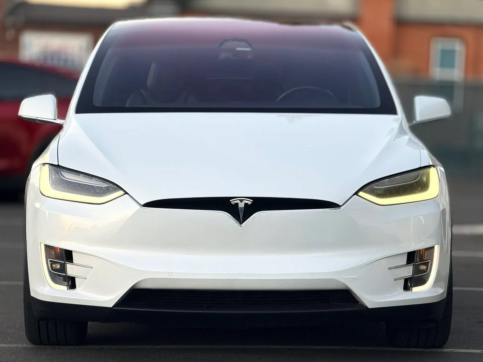 Used 2018 Tesla Model X 75D AWD/4WD image 6
