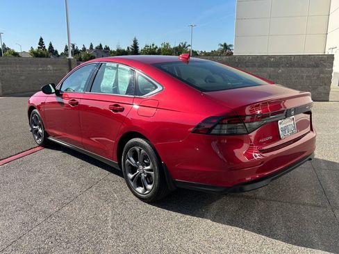 Used 2023 Honda Accord EX image 7